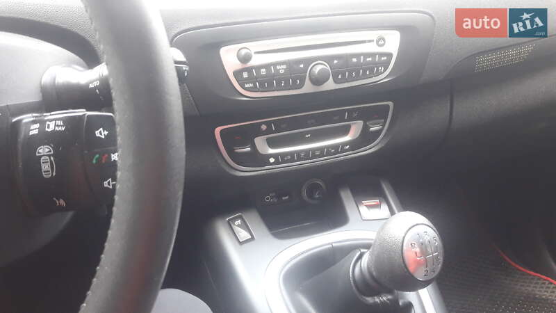 Мінівен Renault Scenic 2009 в Глухові