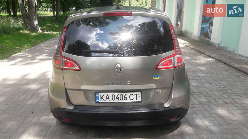 Мінівен Renault Scenic 2009 в Глухові
