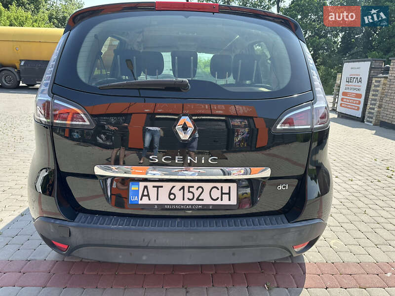 Минивэн Renault Scenic 2013 в Снятине