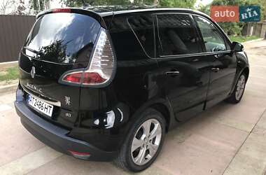 Минивэн Renault Scenic 2012 в 