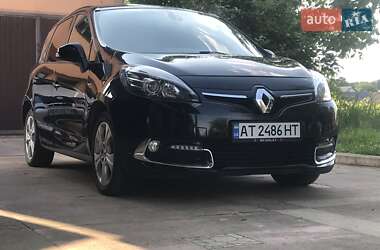 Минивэн Renault Scenic 2012 в 