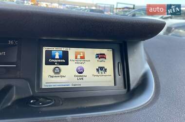 Минивэн Renault Scenic 2012 в 