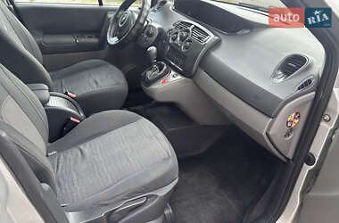 Минивэн Renault Scenic 2007 в 