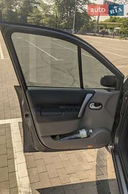 Минивэн Renault Scenic 2008 в 