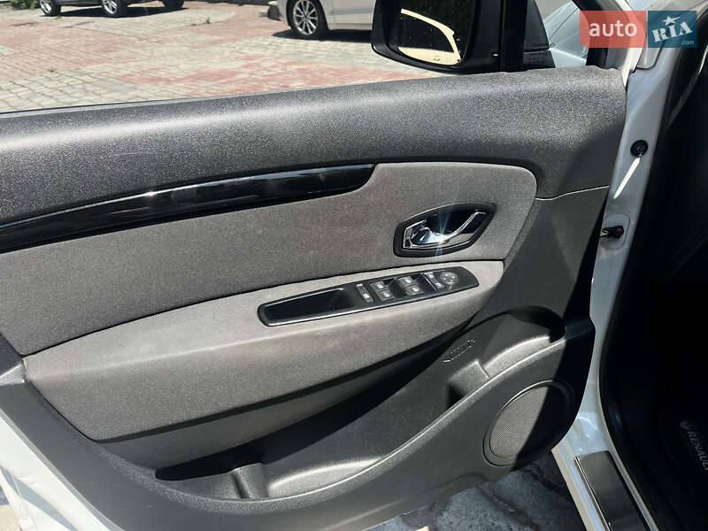Минивэн Renault Scenic 2012 в Белой Церкви