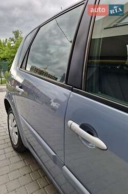 Минивэн Renault Scenic 2007 в 
