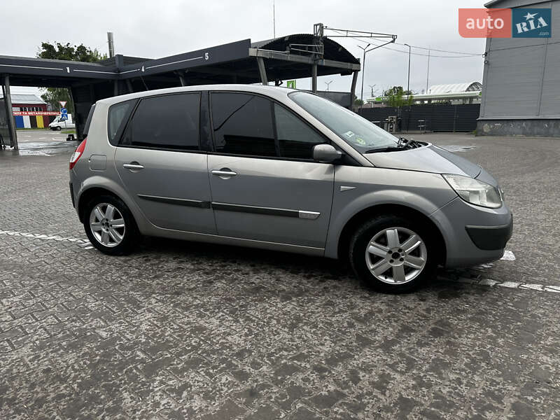 Мінівен Renault Scenic 2005 в Житомирі