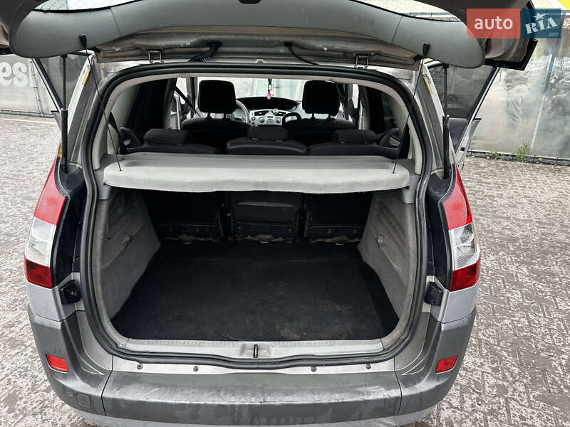 Мінівен Renault Scenic 2005 в Житомирі
