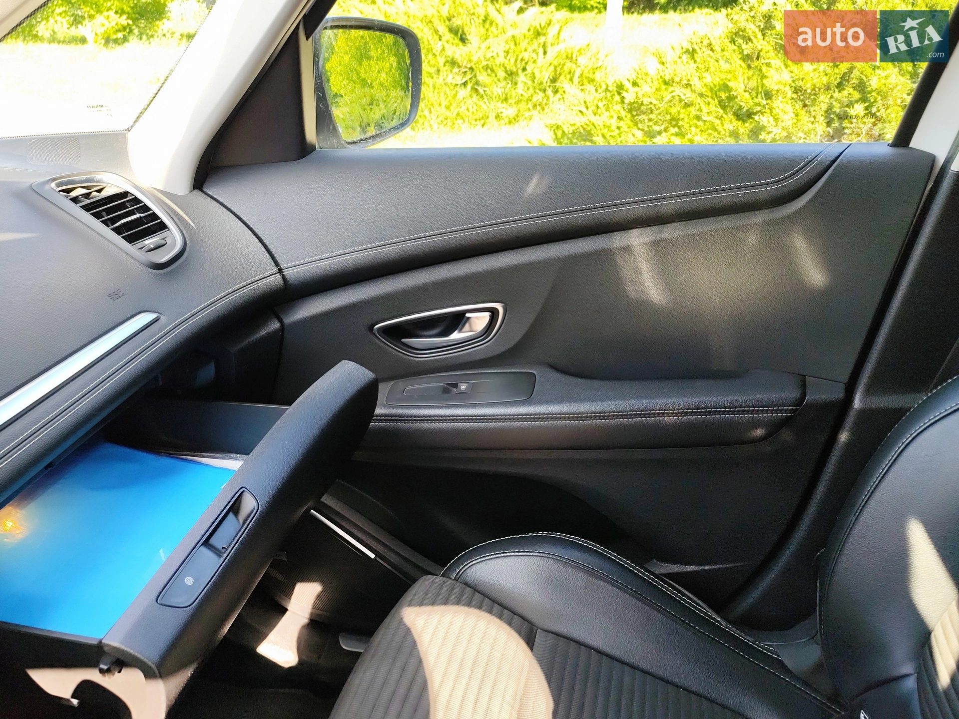 2018 Renault Scenic - мініатюра 21