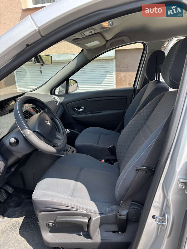 Мінівен Renault Scenic 2011 в Івано-Франківську фото 12 Мінівен Renault Scenic 2011 в Івано-Франківську