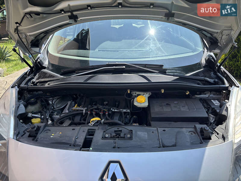 Мінівен Renault Scenic 2011 в Івано-Франківську фото 18 Мінівен Renault Scenic 2011 в Івано-Франківську
