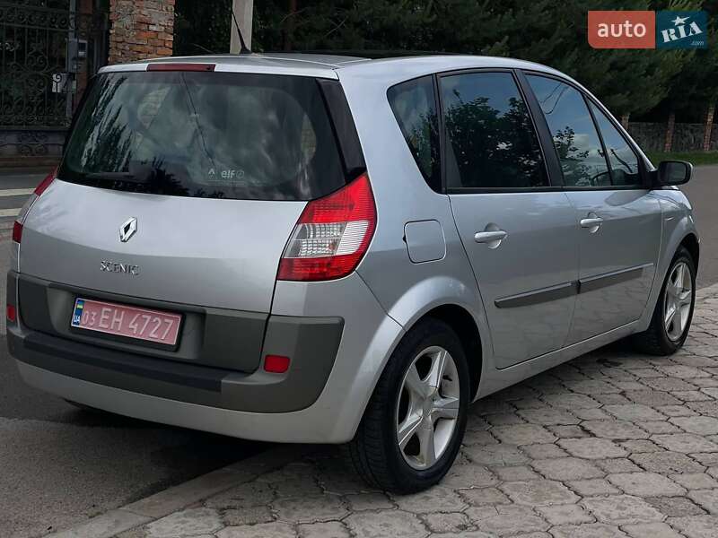 Минивэн Renault Scenic 2006 в Луцке