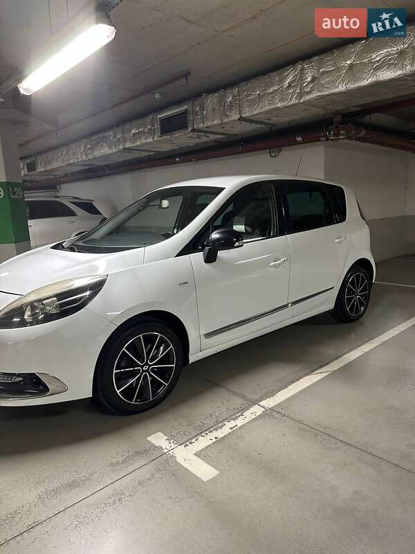 Мінівен Renault Scenic 2013 в Львові