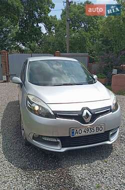 Минивэн Renault Scenic 2013 в 