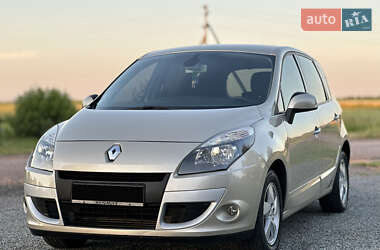 Минивэн Renault Scenic 2009 в Дубно