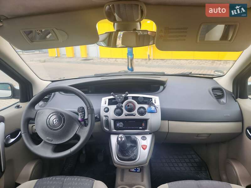 Минивэн Renault Scenic 2005 в Полтаве
