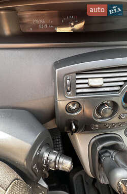 Минивэн Renault Scenic 2004 в 