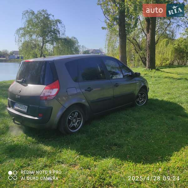 Минивэн Renault Scenic 2005 в Киеве