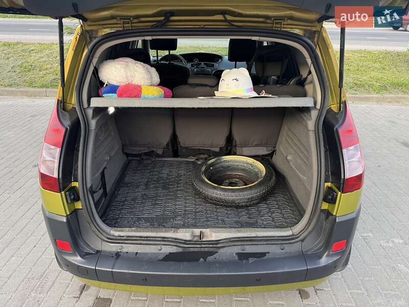 Минивэн Renault Scenic 2006 в Львове