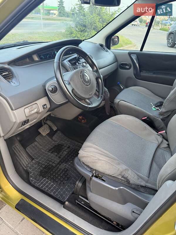 Минивэн Renault Scenic 2006 в Львове