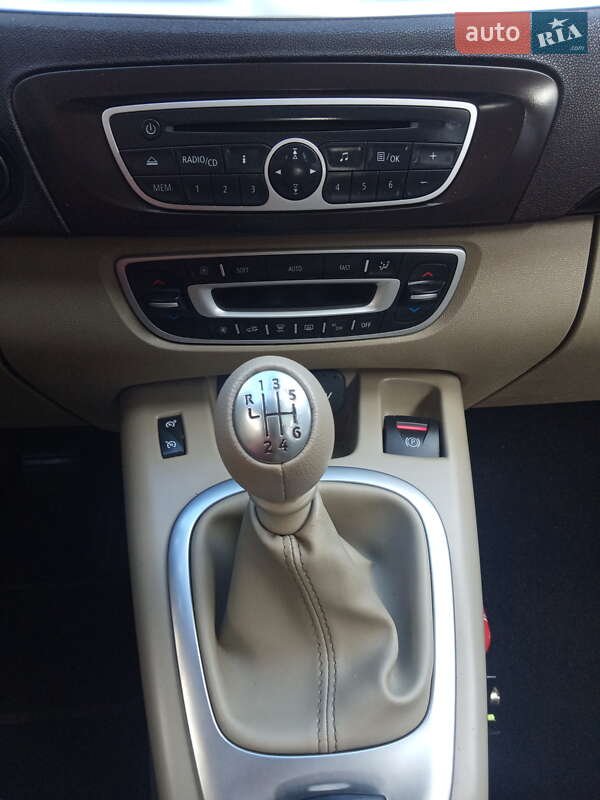 Минивэн Renault Scenic 2009 в Черкассах