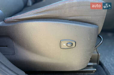 Минивэн Renault Scenic 2012 в 