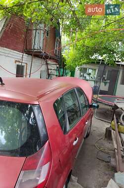 Минивэн Renault Scenic 2003 в 
