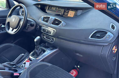 Мінівен Renault Scenic 2014 в 