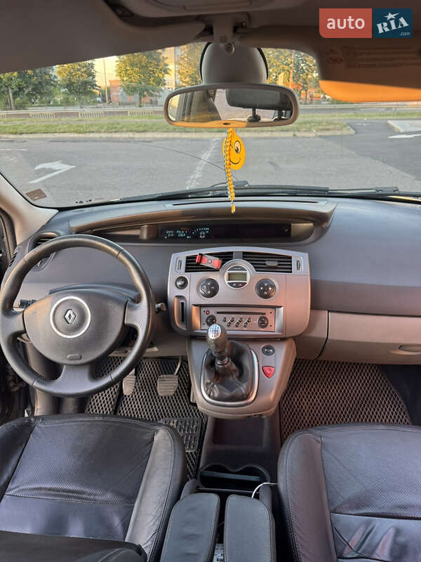 Минивэн Renault Scenic 2007 в Ровно