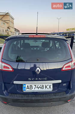 Минивэн Renault Scenic 2009 в 