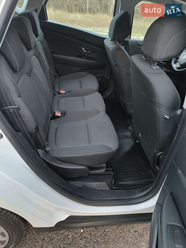 Минивэн Renault Scenic 2018 в Каменском