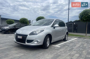 Мінівен Renault Scenic 2011 в Луцьку