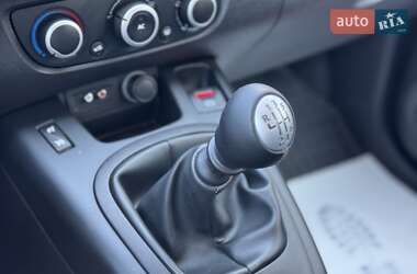 Минивэн Renault Scenic 2010 в 