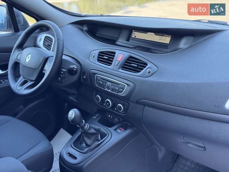 Минивэн Renault Scenic 2010 в Сумах