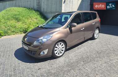 Мінівен Renault Scenic 2010 в 