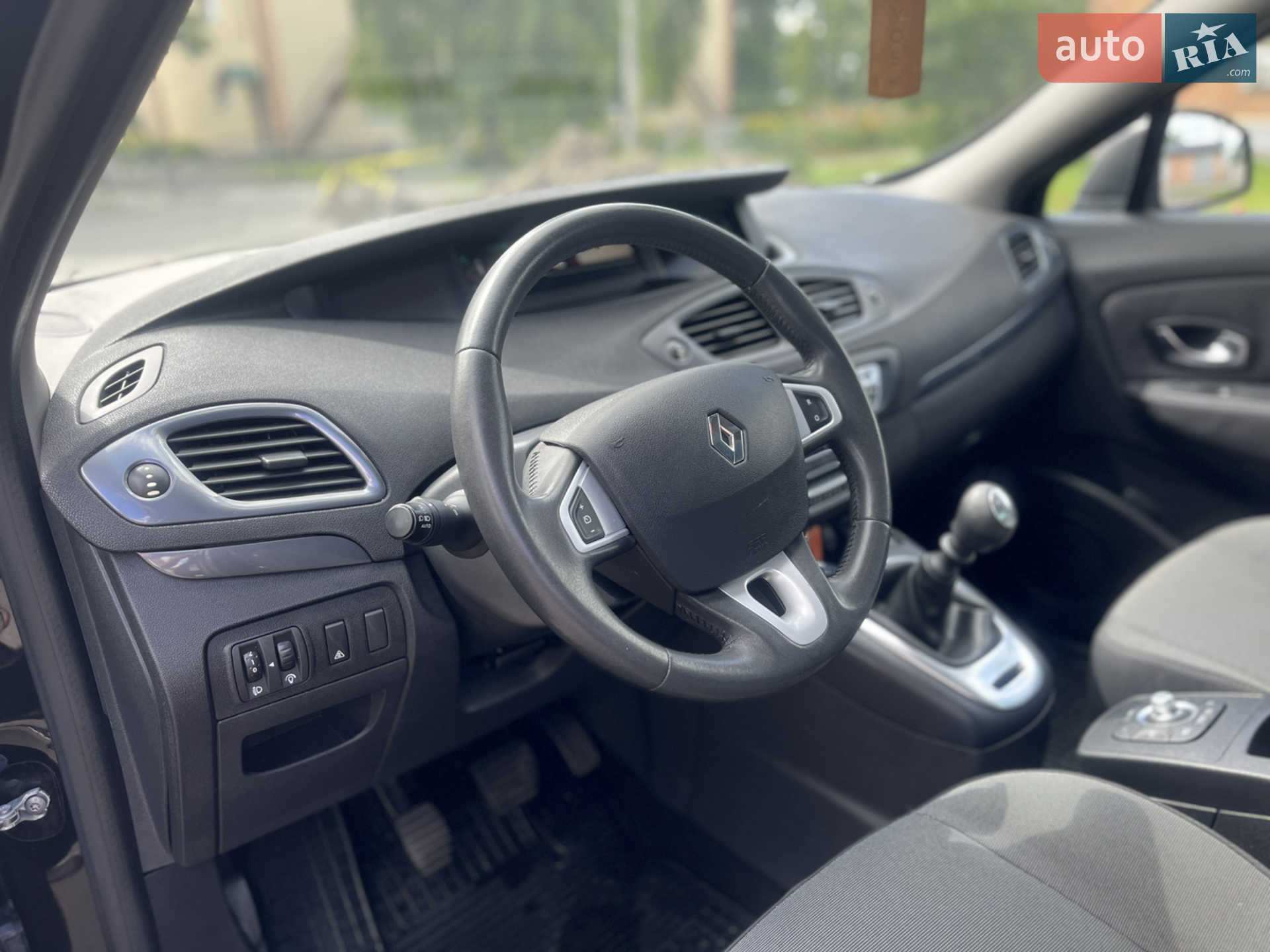 2011 Renault Scenic - мініатюра 33