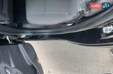 Минивэн Renault Scenic 2011 в 