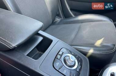 Минивэн Renault Scenic 2012 в 