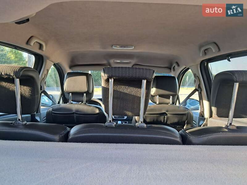 Мінівен Renault Scenic 2012 в Дрогобичі