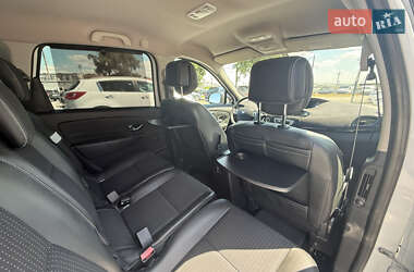 Мінівен Renault Scenic 2012 в 