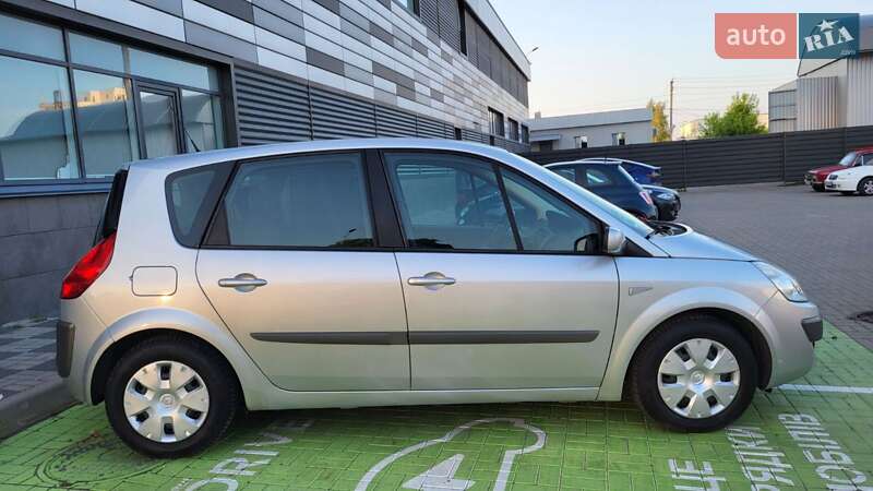 Минивэн Renault Scenic 2006 в Черкассах