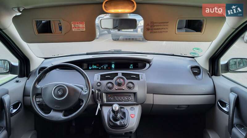 Минивэн Renault Scenic 2006 в Черкассах
