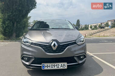Минивэн Renault Scenic 2019 в 