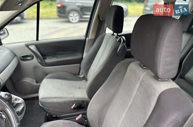 Мінівен Renault Scenic 2005 в 