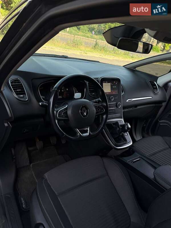 Мінівен Renault Scenic 2017 в Дніпрі