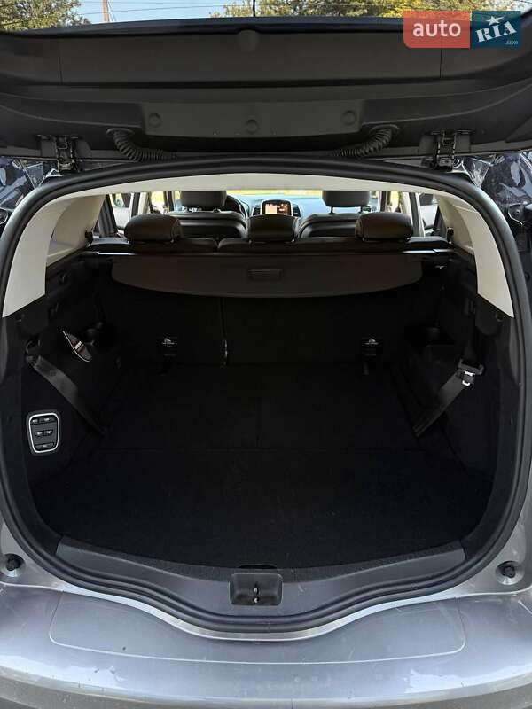 Мінівен Renault Scenic 2017 в Дніпрі