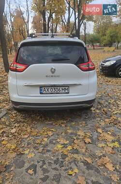 Минивэн Renault Scenic 2017 в 