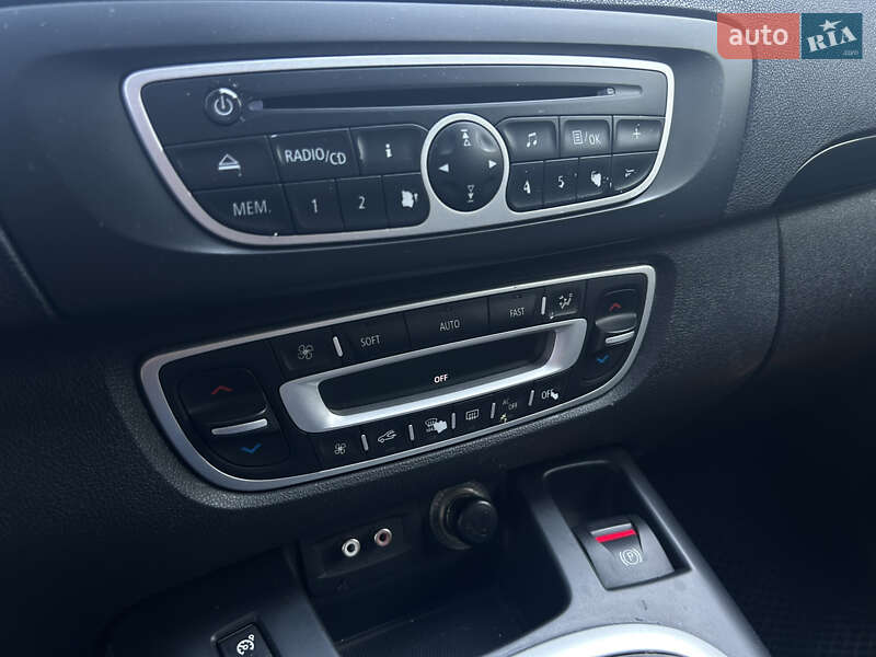 Минивэн Renault Scenic 2011 в Николаеве