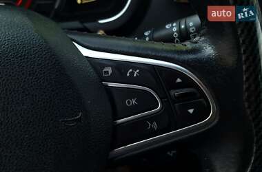 Минивэн Renault Scenic 2017 в 