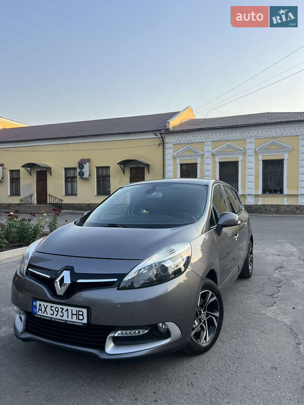 Минивэн Renault Scenic 2014 в Краснограде